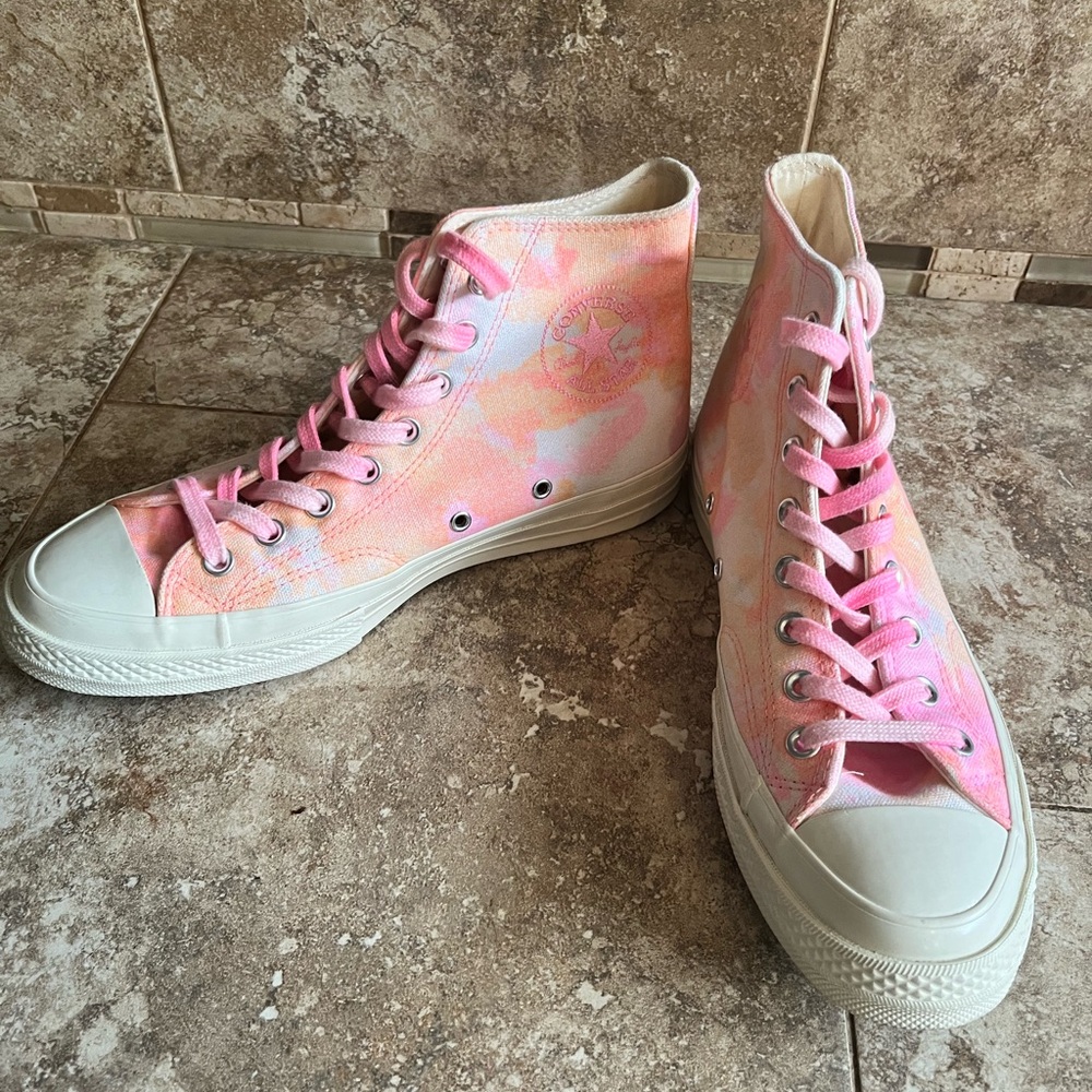 Converse Chuck 70 Pastel Tie-Dye High Tops - Picture 3 of 7